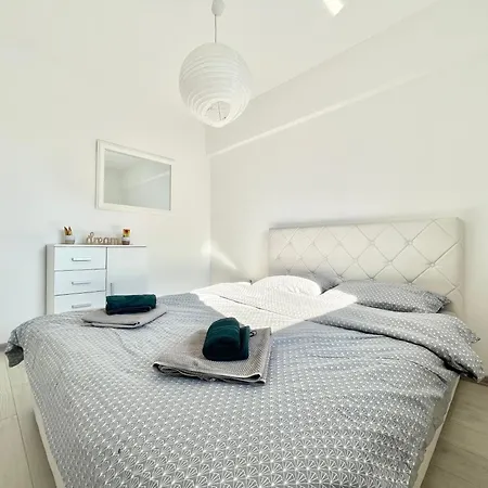 Sunny, Istocno - Lukavica * Σαράγεβο